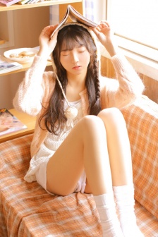 哎吔女朋友下载